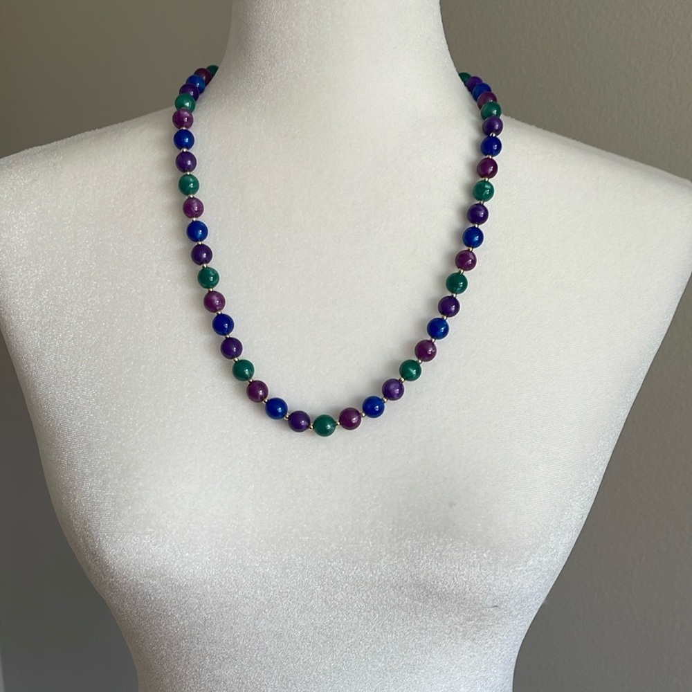 Elegant Multicolor Beaded Necklace